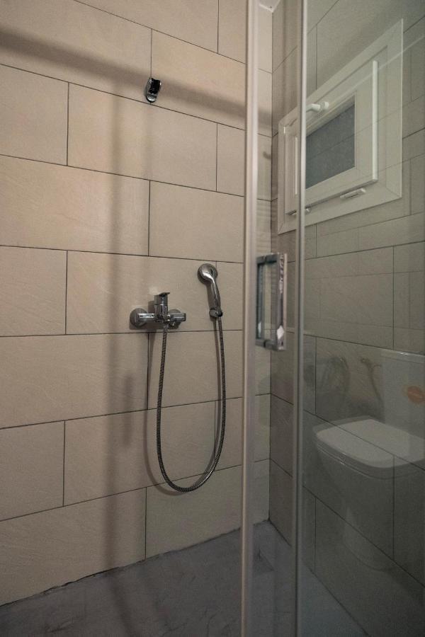 Delmare Mqueen Apartment Thessaloníki Eksteriør billede